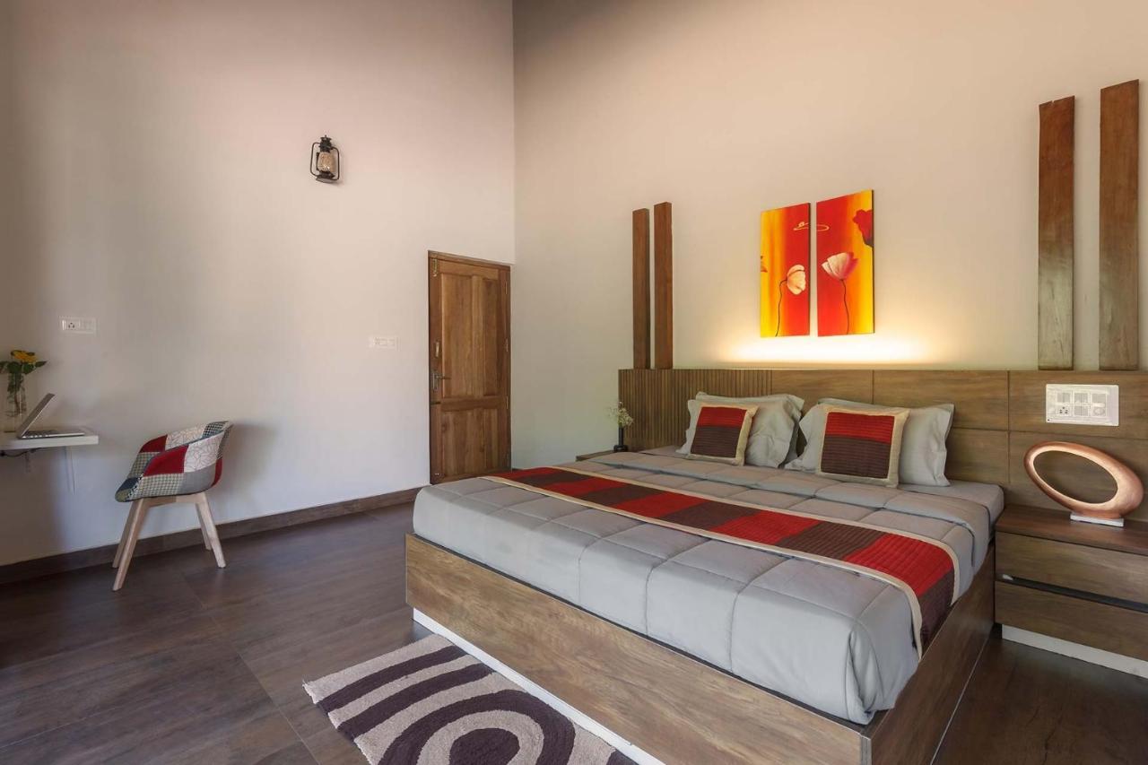 Coffee & Mist Luxury Villa- Comp Breakfast, Pool, Lounge, And Coffee Estate By Stayvista Madikeri Bagian luar foto